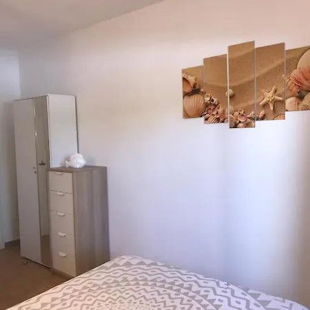 Acogedor Apartamento Con Jardin, Piscina Y Playa * Arenal d'en Castell